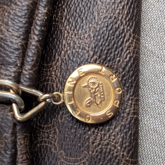 Vintage Celine Macadam Triangular Brown Leather Coin Purse - Picture 2 of 10